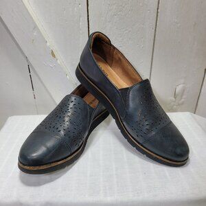 Cobb Hill Laci Slip-On Shoe Size 7 gore Black Loafers comfort Flats Casual Work